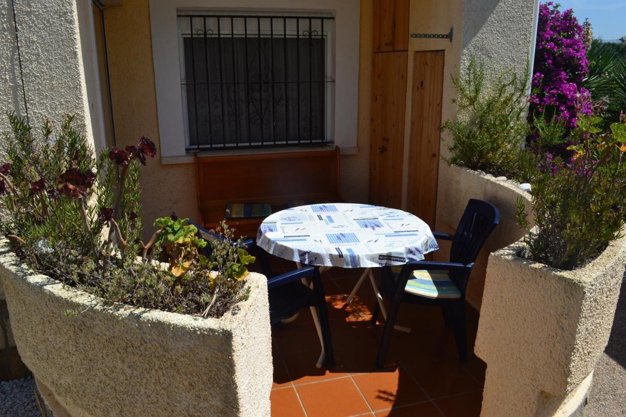 Casa Alexandra Apartment Les Deveses Luaran gambar