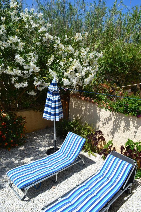 Casa Alexandra Apartment Les Deveses Luaran gambar